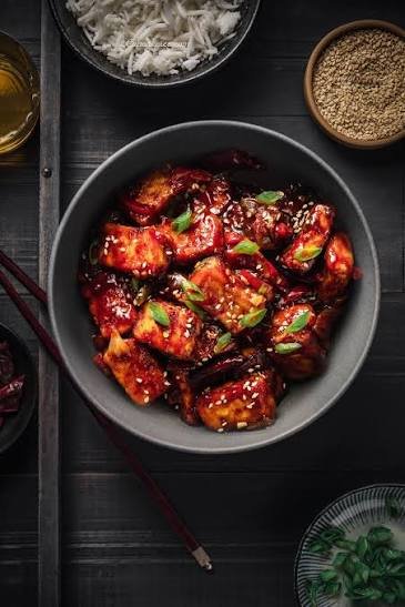 Chilli Paneer (पनीर चिली)