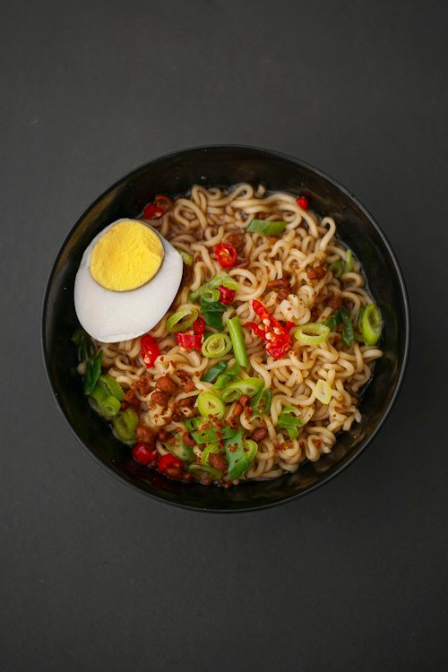 Hakka Noodles (हक्का नूडल्स)