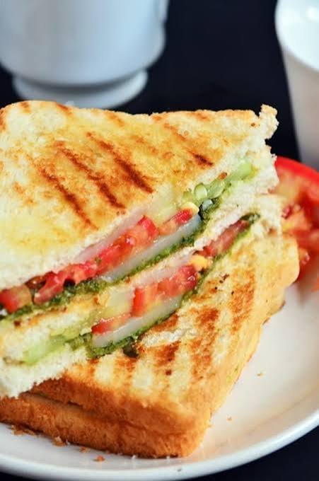 Plain Veg Sandwich (वेज सैंडविच)