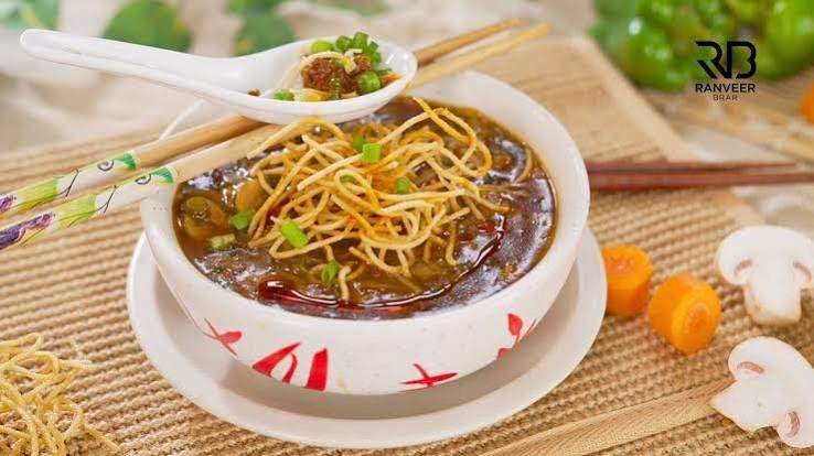 Veg Manchow Soup (वेज मनचाव सूप)
