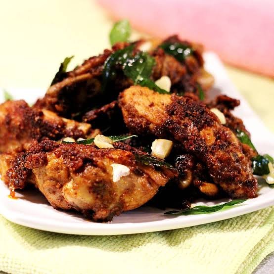 Chicken G.S.C Dry (चिकन जी.एस.सी ड्राई)